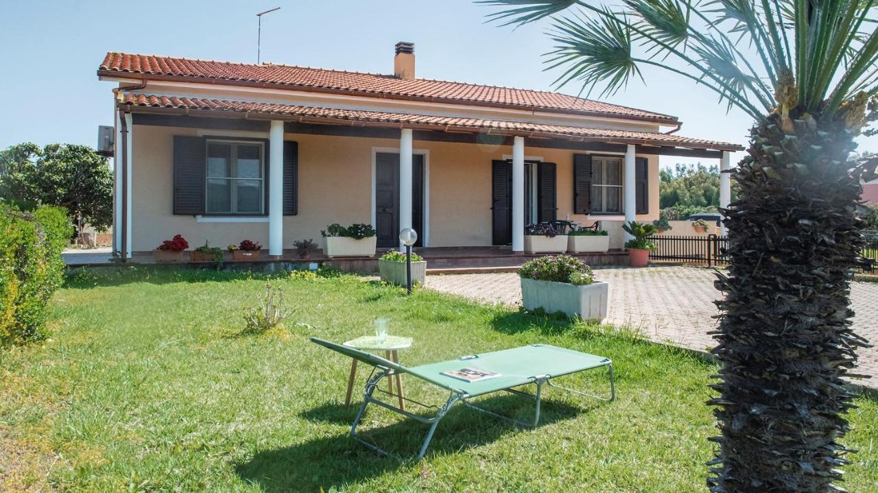 Villa Cabirol フェルティリア エクステリア 写真