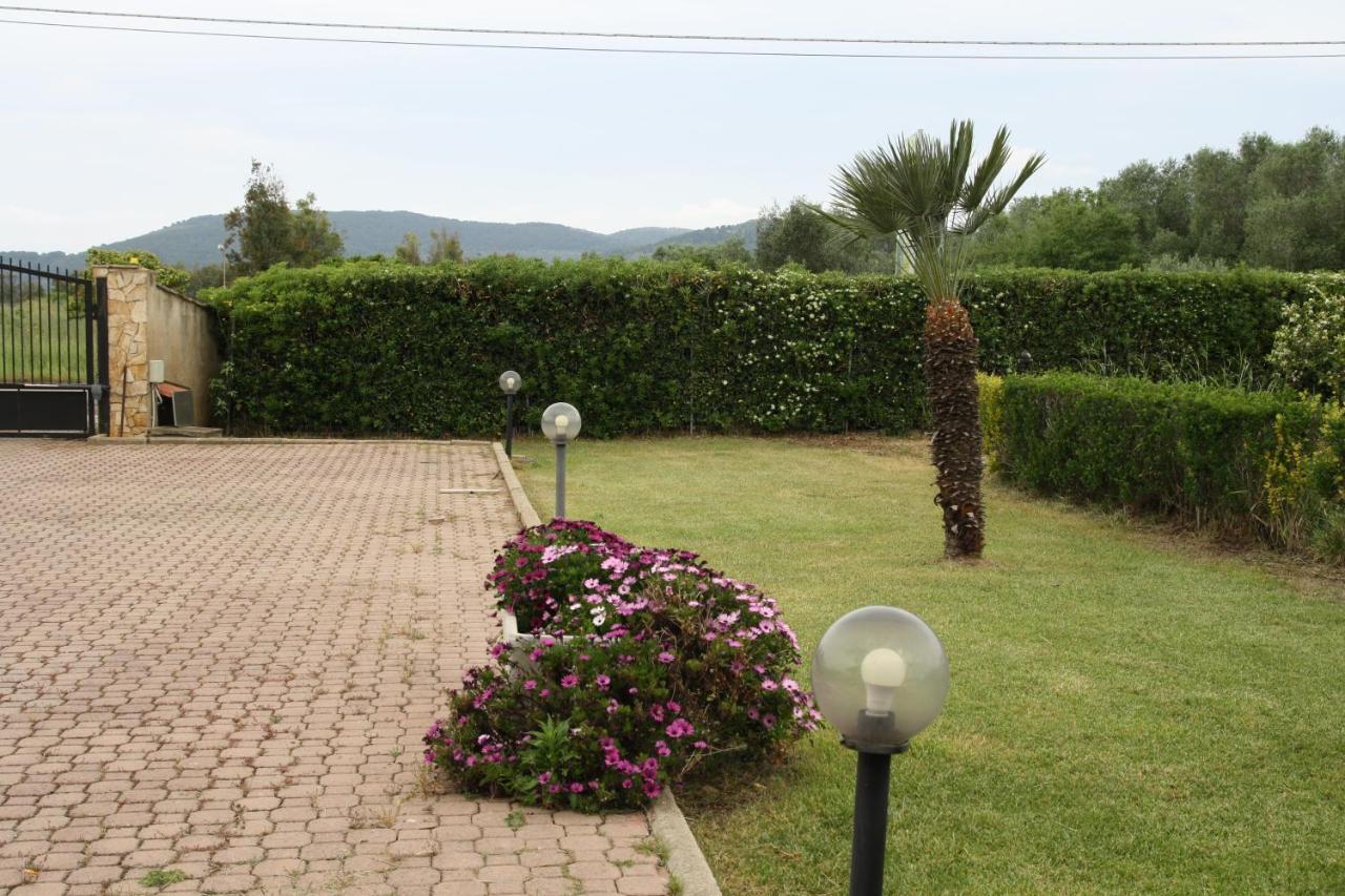 Villa Cabirol フェルティリア エクステリア 写真