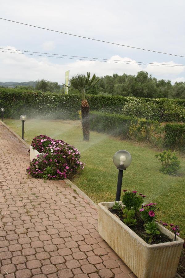Villa Cabirol フェルティリア エクステリア 写真